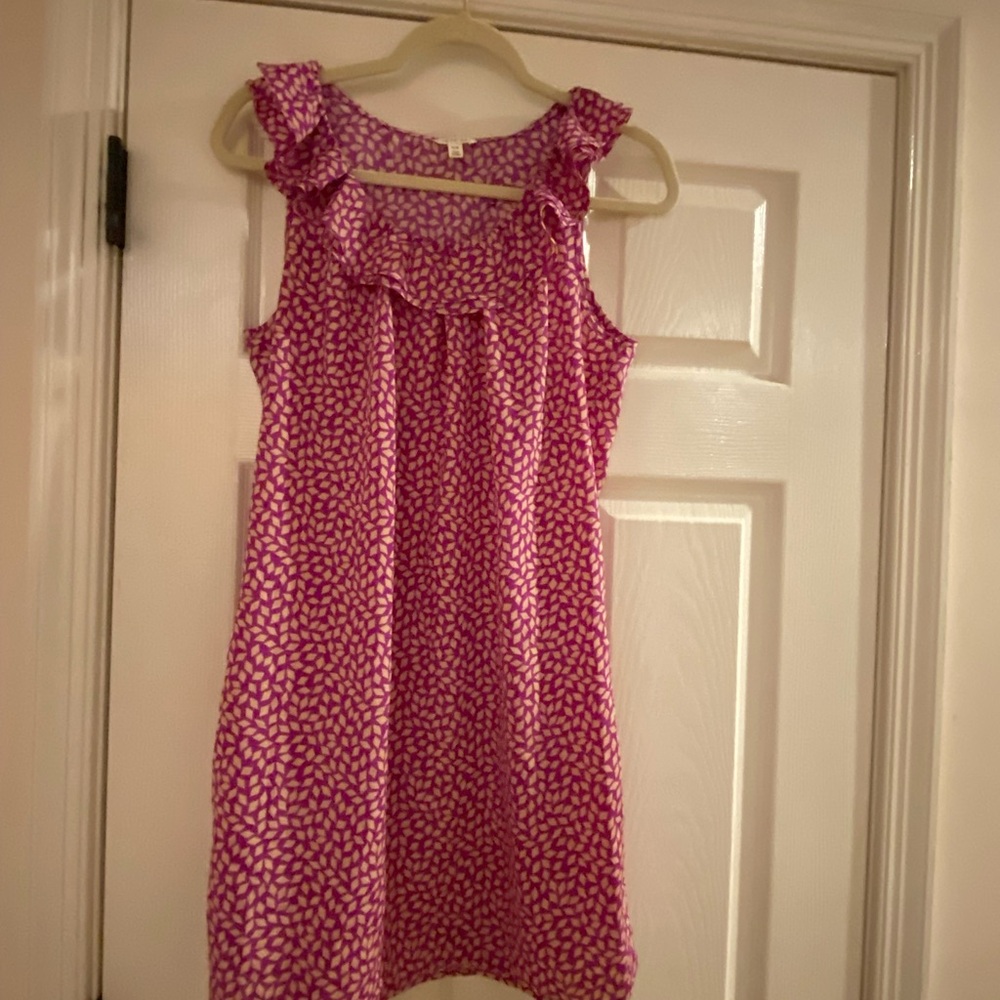 Women’s Sleeveless Ruffle Blouse – Size Medium – I LOVE H81 (Forever 21)